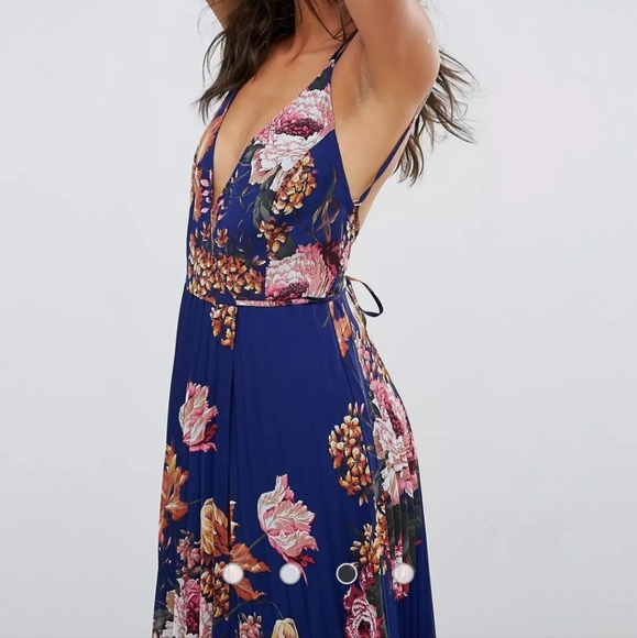 ASOS Petite Pleated Strappy Floral Maxi Wrap Dress - Picture 5 of 10